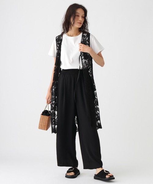 Elura(エルーラ)の「≪接触冷感≫冷感コンパクトT/1049325(Tシャツ/カットソー・レディース・ホワイト/ネイビー・FREE)」の5枚目の写真