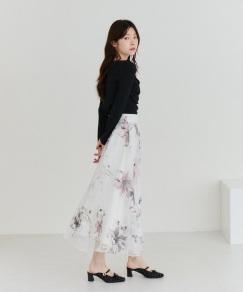 MISCH MASCH(ミッシュマッシュ)の「2026秋冬新作 オパールフラワースカート(スカート・レディース・イエロー/ピンク・M/S)」の6枚目の写真