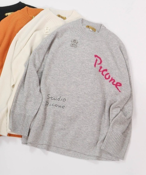 STUDIO PICONE(スタジオピッコーネ)の「カシミヤ100%ロゴデザインニット(ニット/セーター・レディース・ブラック/ライトグレー/ホワイト/キャメル・L/M)」の2枚目の写真