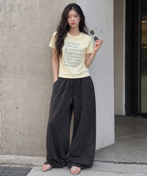 PIECEMAKER(ピースメーカー)の「ポニーレタリングスリムセミクロップT(レモン)(Tシャツ/カットソー・レディース・その他・XS/SMALL/FREE)」の4枚目の写真
