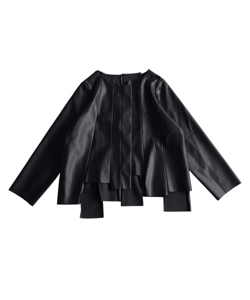 antiqua(アンティカ)の「ノーカラーフェイクレザー プリーツ ジャケット(ノーカラージャケット・レディース・ブラック・ONESIZE)」の14枚目の写真