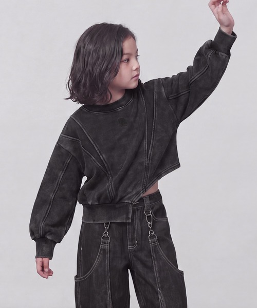 DURAS（デュラス）の「KIDS｜アシンメトリーヘムスウェット｜ペアコーデ対応（スウェット・キッズ・グレー/ピンク/ブラック・M(110-120)/L(120-130)/S(100-110)）」の9枚目の写真