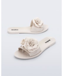 MELISSA BABE PETALS AD