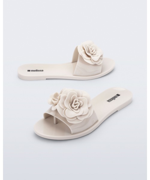 melissa(メリッサ)の「MELISSA BABE PETALS AD(スリッポン・レディース・ライラック/ブラック/ナチュラル/ブラック×ホワイト・38/37/35-36/39)」の3枚目の写真