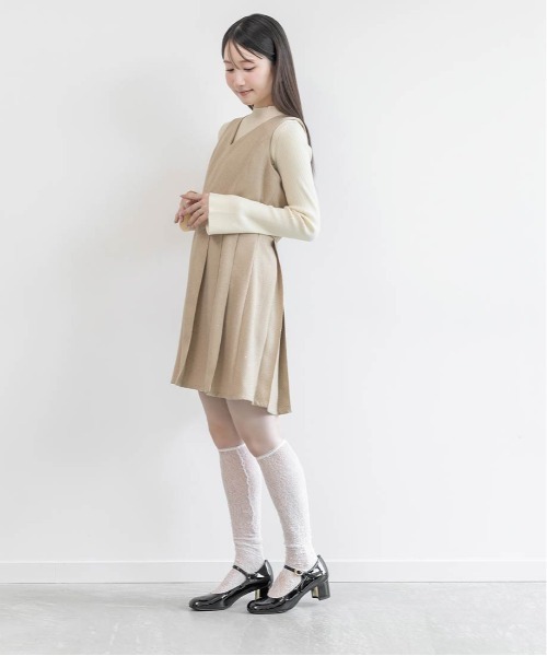 RANDA(ランダ)の「ツイードプリーツミニワンピース(ワンピース・レディース・ベージュ/ホワイト/ブラック・0/1)」の12枚目の写真