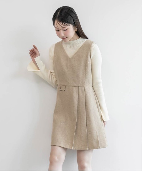 RANDA(ランダ)の「ツイードプリーツミニワンピース(ワンピース・レディース・ベージュ/ホワイト/ブラック・0/1)」の10枚目の写真