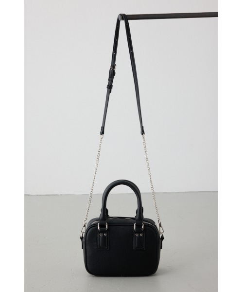 AZUL by moussy(アズールバイマウジー)の「ラウンドスクエア2WAYバッグ ショルダーバッグ ハンドバッグ 肩掛け・斜め掛け ストラップ取り外し◎(ショルダーバッグ・レディース・バーガンディー/ブラック/オフホワイト・FREE)」の19枚目の写真