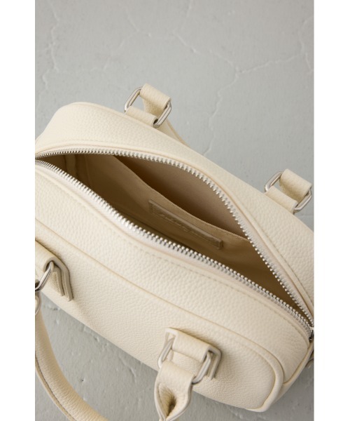 AZUL by moussy(アズールバイマウジー)の「ラウンドスクエア2WAYバッグ ショルダーバッグ ハンドバッグ 肩掛け・斜め掛け ストラップ取り外し◎(ショルダーバッグ・レディース・バーガンディー/ブラック/オフホワイト・FREE)」の12枚目の写真