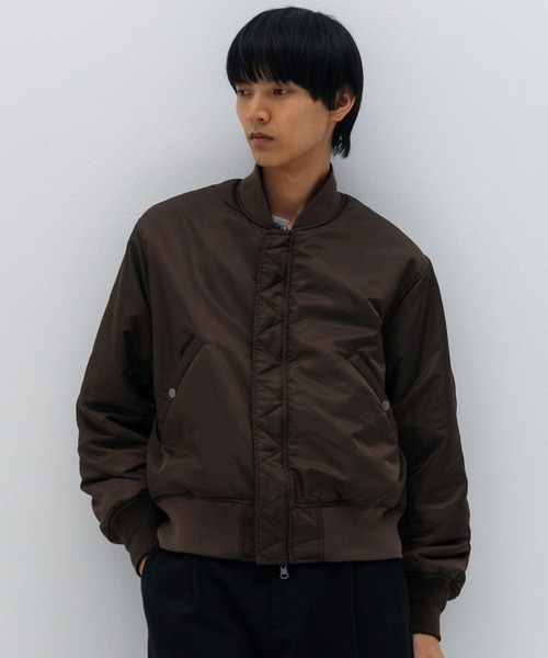 LURAKU(ルラク)の「【LURAKU】Reversible MA-1 Jacket / リバーシブルMA-1ジャケット(MA-1・メンズ・ブラック/カーキ・SMALL/MEDIUM/LARGE)」の17枚目の写真