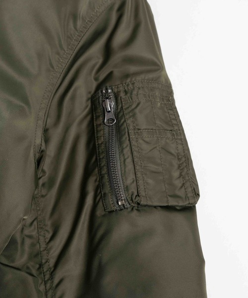 LURAKU(ルラク)の「【LURAKU】Reversible MA-1 Jacket / リバーシブルMA-1ジャケット(MA-1・メンズ・ブラック/カーキ・SMALL/MEDIUM/LARGE)」の7枚目の写真