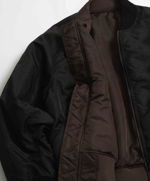 LURAKU(ルラク)の「【LURAKU】Reversible MA-1 Jacket / リバーシブルMA-1ジャケット(MA-1・メンズ・ブラック/カーキ・SMALL/MEDIUM/LARGE)」の3枚目の写真
