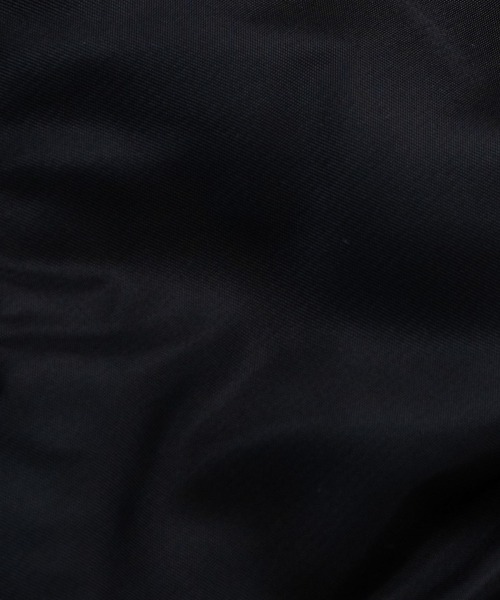LURAKU(ルラク)の「【LURAKU】Reversible MA-1 Jacket / リバーシブルMA-1ジャケット(MA-1・メンズ・ブラック/カーキ・SMALL/MEDIUM/LARGE)」の4枚目の写真