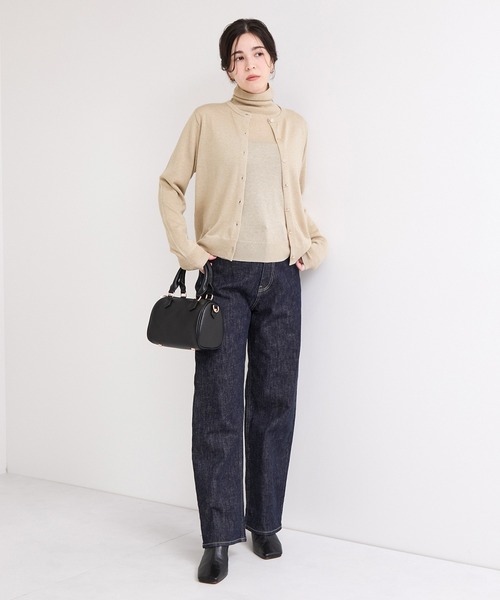le cercle ADAM ET ROPE'（ルセルクルアダムエロペ）の「カシミヤ混クルーネックカーディガン（カーディガン/ボレロ・レディース・ベージュ/ブラック/ブラウン/グレー・FREE）」の11枚目の写真