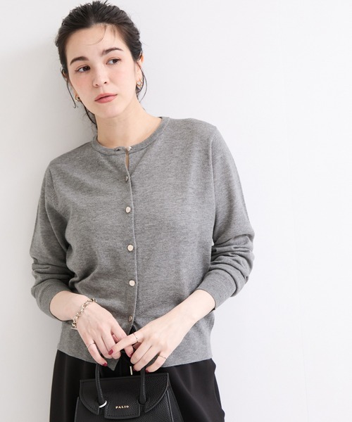 le cercle ADAM ET ROPE'（ルセルクルアダムエロペ）の「カシミヤ混クルーネックカーディガン（カーディガン/ボレロ・レディース・ベージュ/ブラック/ブラウン/グレー・FREE）」の16枚目の写真