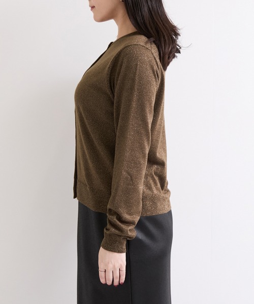 le cercle ADAM ET ROPE'（ルセルクルアダムエロペ）の「カシミヤ混クルーネックカーディガン（カーディガン/ボレロ・レディース・ベージュ/ブラック/ブラウン/グレー・FREE）」の18枚目の写真