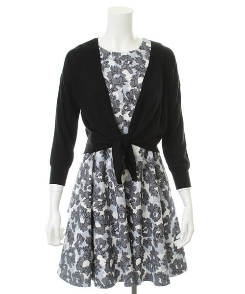 31 Sons de mode(トランテアン ソン ドゥ モード)の「【TGCオードリー亜谷香さん着用アイテム】裾結びカーディガン(カーディガン/ボレロ・レディース・ブラック/オフホワイト/ブルー・FREE)」の7枚目の写真