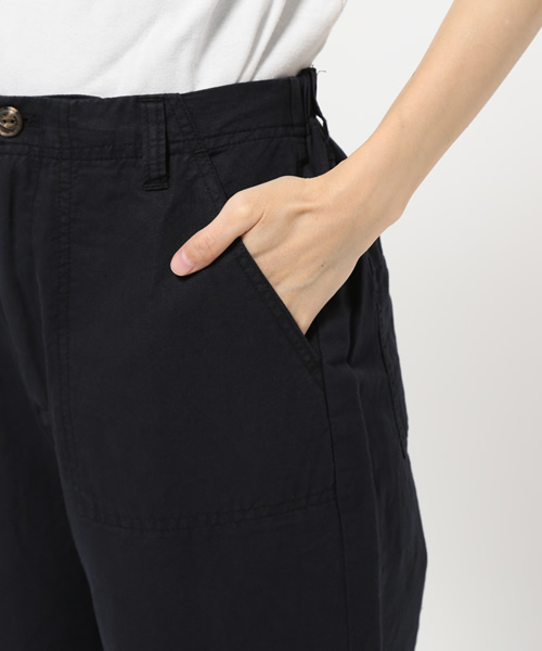 LBC(エルビーシー)の「リネンコットンツイルカーゴパンツ (カーゴパンツ・レディース・オリーブ/ダークネイビー・LARGE/MEDIUM)」の7枚目の写真