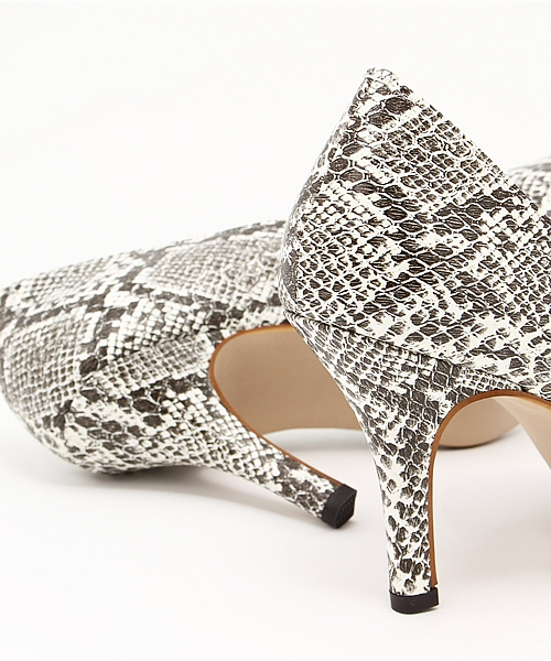 Spick & Span（スピックアンドスパン）の「ORIGINAL Fレザーポインテッドパンプス◆（パンプス・レディース・シルバー/ホワイト・36/37/38）」の8枚目の写真