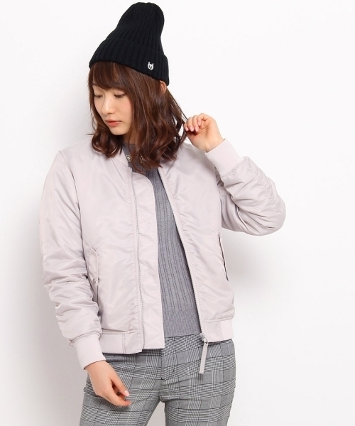 AG by aquagirl（エージーバイアクアガール）の「中綿キルティングMA-1（ブルゾン・レディース・グレー/ブラック/グリーン・38/36）」の3枚目の写真