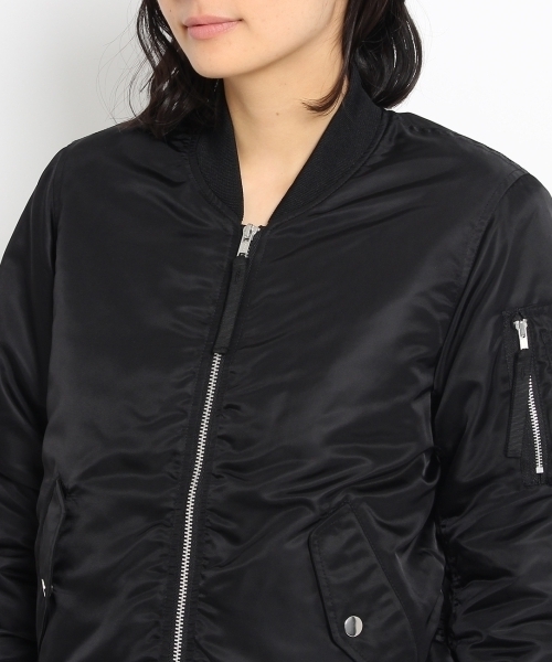 AG by aquagirl（エージーバイアクアガール）の「中綿キルティングMA-1（ブルゾン・レディース・グレー/ブラック/グリーン・38/36）」の7枚目の写真