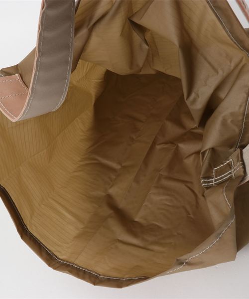 JACK & MARIE(ジャックアンドマリー)の「JULY NINE SUSHI SACK M(エコバッグ/サブバッグ・レディース・ブラック/ブルー/ネイビー/ホワイト/カモフラージュ/カーキ・ONE SIZE)」の12枚目の写真