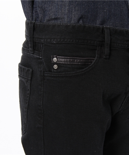 SABLE CLUTCH（セーブルクラッチ）の「ブラックオンブラックストレッチジーンズ-シンチバックスキニー（デニムパンツ・メンズ・ブラック・X-LARGE/SMALL/LARGE/MEDIUM）」の6枚目の写真