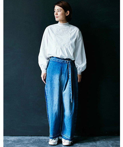 MEDE19F（メデジュウキュウ）の「MEDE19F  繊細な加工にこだわったビッグデニム＜ユーズドブルー＞（デニムパンツ・レディース・インディゴブルー・LARGE/MEDIUM/NM/X-LARGE）」の4枚目の写真
