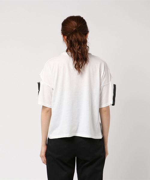 VENCEEXCHANGE(ヴァンスエクスチェンジ)の「腕スリットプルオーバー(Tシャツ/カットソー・レディース・オフホワイト/ブラック/ライトカーキ・M)」の4枚目の写真