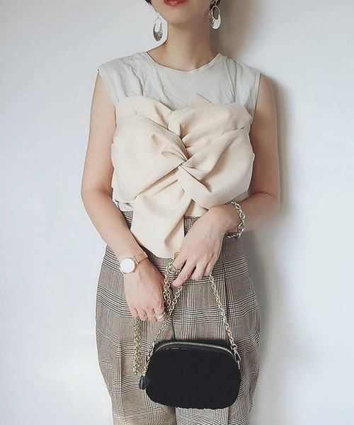 florist（フローリスト）の「シンプルラウンドファーポーチ（ショルダーバッグ・レディース・ブラック/ネイビー/レッド/カーキ/グリーン/ダークグレー/キャメル・FREE）」の16枚目の写真