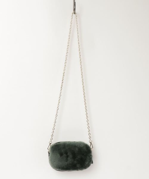 florist（フローリスト）の「シンプルラウンドファーポーチ（ショルダーバッグ・レディース・ブラック/ネイビー/レッド/カーキ/グリーン/ダークグレー/キャメル・FREE）」の8枚目の写真