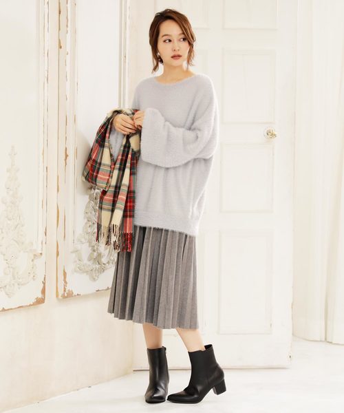 KOBE LETTUCE（コウベレタス）の「ふわふわフェザーボリュームニットトップス＊レディース/セーター[C3565]神戸レタス（ニット/セーター・レディース・グレー/オフホワイト/イエロー・FREE）」の11枚目の写真