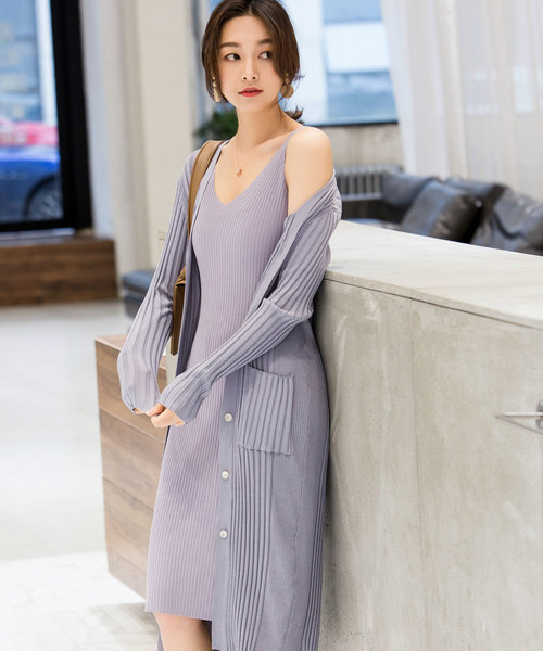 SAISON DE PAPILLON（セゾンドパピヨン）の「シェルボタン変形リブロングカーディガン（カーディガン/ボレロ・レディース・ブラウン系その他/アイボリー/ベージュ/ラベンダー・M/L）」の4枚目の写真