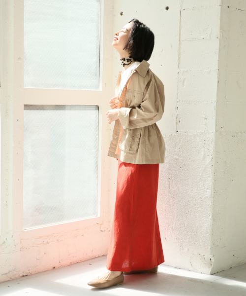 LOWRYS FARM(ローリーズファーム)の「サファリジャケット 819480(ミリタリージャケット・レディース・ブラック/ベージュ/カーキ・FREE)」の4枚目の写真