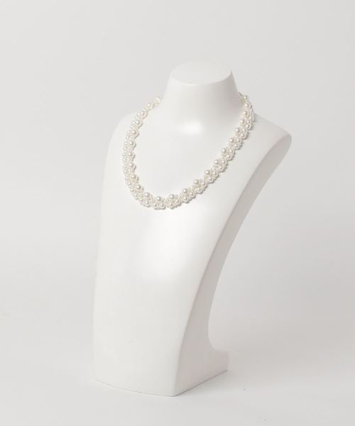 Lace Ladies（レースレディース）の「イミテーションパールショートネックレス（ネックレス・レディース・ホワイト・FREE）」の2枚目の写真
