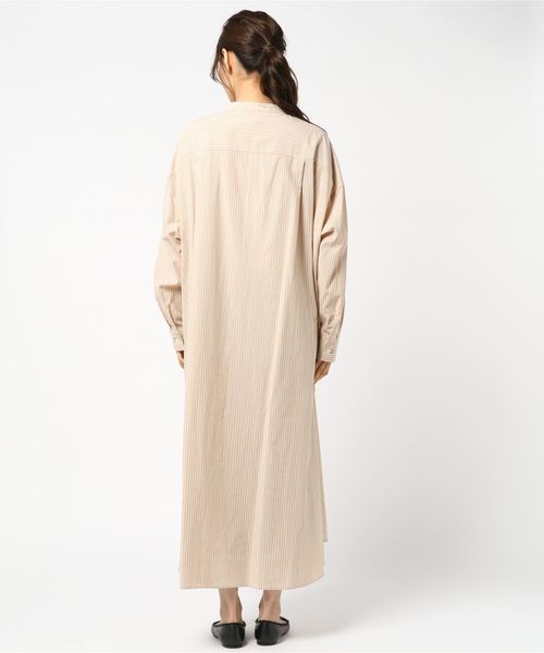 Munich（ミューニック）の「リヨセルコットンブロード　マキシシャツワンピース（ワンピース・レディース・ベージュ/ホワイト×ブルー/カーキ/ネイビー×ホワイト/テラコッタ・FREE）」の7枚目の写真