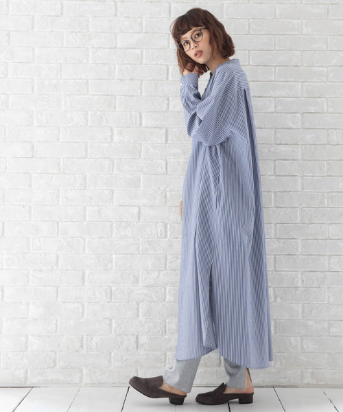 Munich（ミューニック）の「リヨセルコットンブロード　マキシシャツワンピース（ワンピース・レディース・ベージュ/ホワイト×ブルー/カーキ/ネイビー×ホワイト/テラコッタ・FREE）」の9枚目の写真