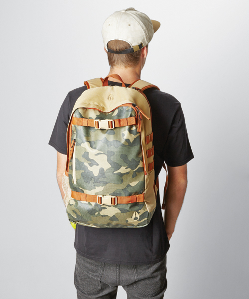 NIXON（ニクソン）の「NIXON SMITH Ⅱ（バックパック/リュック・メンズ・ブラック/レッド/カモフラージュ/マルチ・ONE SIZE）」の17枚目の写真