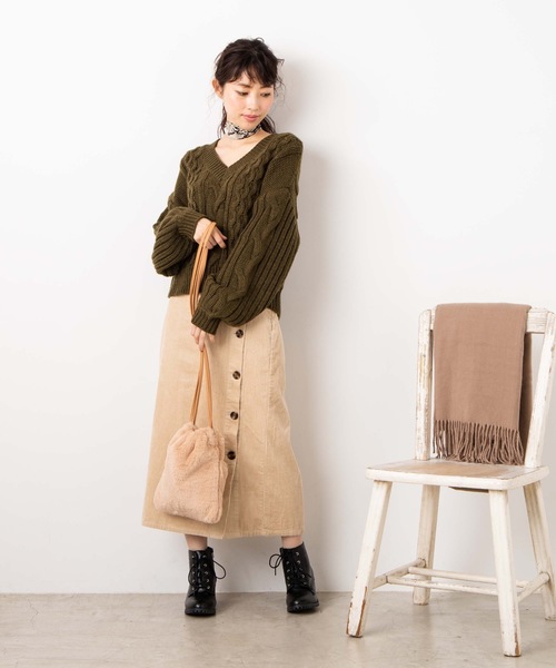 WEGO（ウィゴー）の「WEGO/【セットアップ対応商品】コーデュロイボタンタイトミモレスカート（スカート・レディース・ブラック/ベージュ/カーキ/アイボリー/ブラウン/ホワイト・FREE）」の14枚目の写真