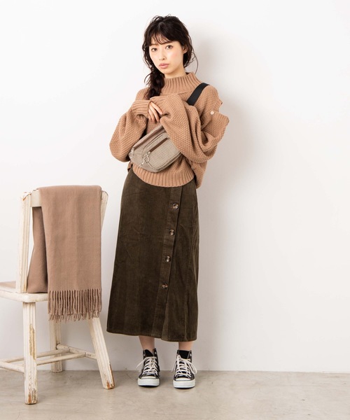 WEGO（ウィゴー）の「WEGO/【セットアップ対応商品】コーデュロイボタンタイトミモレスカート（スカート・レディース・ブラック/ベージュ/カーキ/アイボリー/ブラウン/ホワイト・FREE）」の19枚目の写真