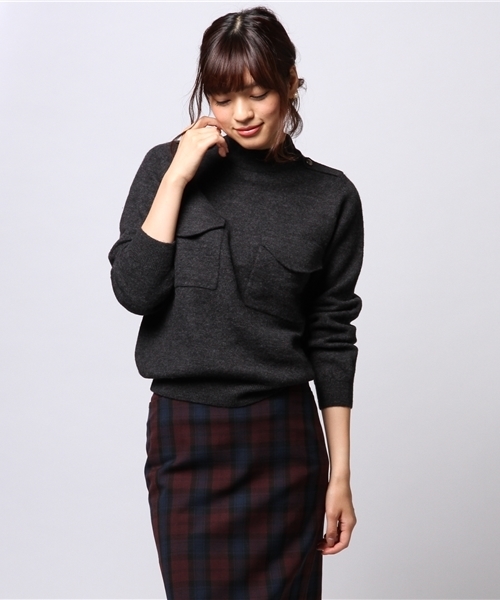 ELFORBR(エルフォーブル)の「圧縮ウールミリタリープルオーバー(ニット/セーター・レディース・チャコールグレー/カーキ・MEDIUM)」の2枚目の写真