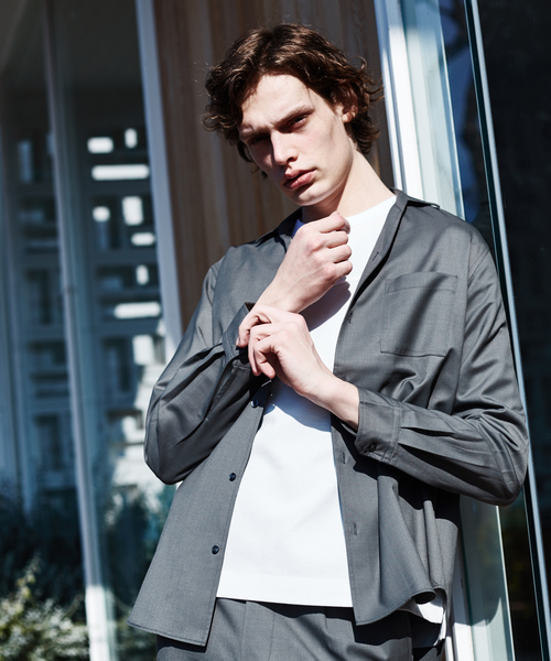 ABAHOUSE（アバハウス）の「【セットアップ対応】ライトウール  Vネック スキッパー シャツ（シャツ/ブラウス・メンズ・チャコールグレー/カーキ/オレンジ系その他/グレイッシュベージュ・44/46/48）」の18枚目の写真