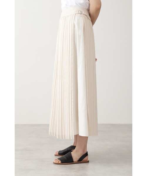 human woman(ヒューマンウーマン)の「◆オーガンジープリーツスカート(スカート・レディース・ホワイト系その他/グリーン・SMALL/MEDIUM)」の4枚目の写真