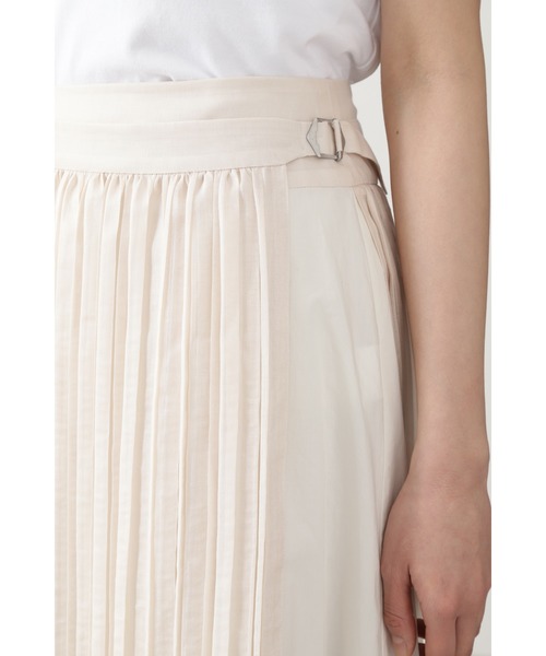 human woman(ヒューマンウーマン)の「◆オーガンジープリーツスカート(スカート・レディース・ホワイト系その他/グリーン・SMALL/MEDIUM)」の7枚目の写真