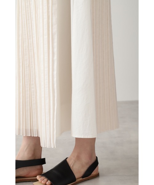 human woman(ヒューマンウーマン)の「◆オーガンジープリーツスカート(スカート・レディース・ホワイト系その他/グリーン・SMALL/MEDIUM)」の8枚目の写真