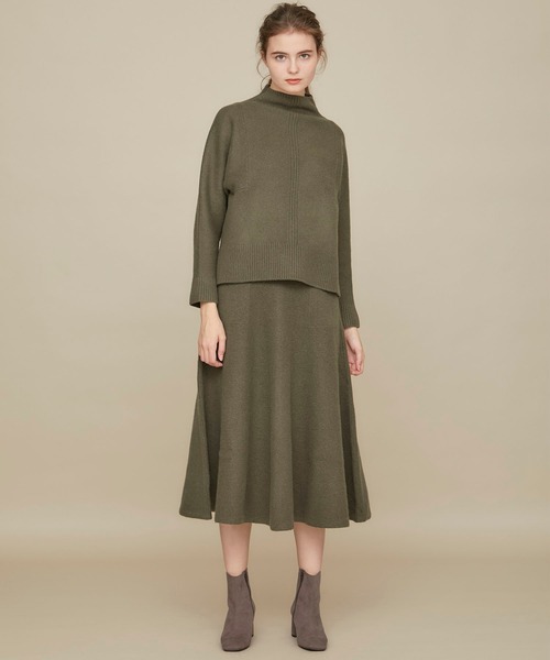 WRAPINKNOT（ラッピンノット）の「【WRAPINKNOT（ラッピンノット）】別注ボートネックニットTOP（ニット/セーター・レディース・ブラック/カーキ・0）」の8枚目の写真