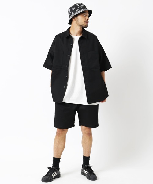 FREAK'S STORE(フリークスストア)の「【WEB限定セットアップ商品】シェフSSセットアップ/ビッグシルエットシャツ&イージーショーツ/シェフシャツ&シェフショーツ/ツイル/デニム/ペイズリー/バンダナ/レオパード(シャツ/ブラウス)」|ブラック