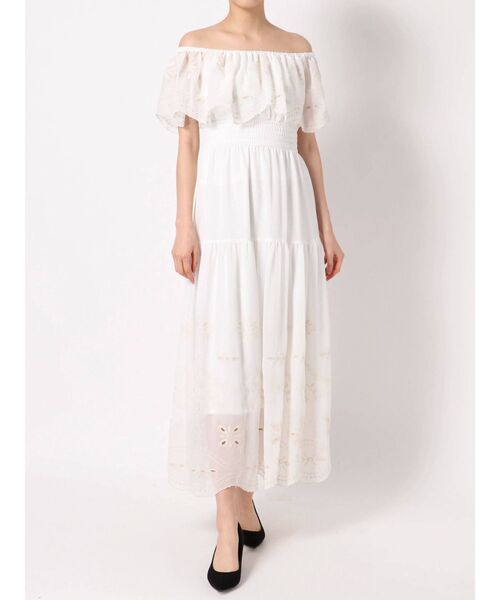 ワンピース楊柳カットワークマキシワンピース ワンピース Mercuryduo マーキュリーデュオ のファッション
