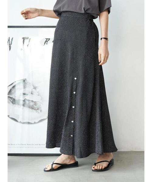 AMERICAN HOLIC（アメリカンホリック）の「切り替えボタンフレアロングスカート 〇（スカート・レディース・グリーン/ブルー系その他/ブラック/その他14・M/L）」の2枚目の写真