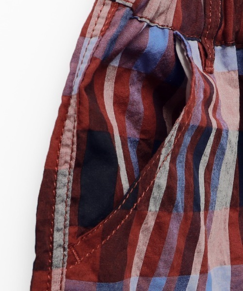 BRANSHES(ブランシェス)の「【プチプラ】【ペア】5分丈チェックパンツ(その他パンツ・キッズ・レッド/ネイビー・140cm/110cm/130cm/120cm/90cm/150cm/100cm)」の10枚目の写真