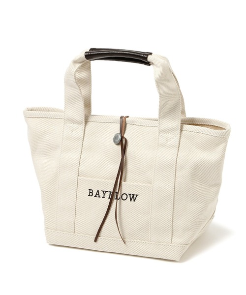 BAYFLOW（ベイフロー）の「RECOVERコンチョロゴトート M（トートバッグ・レディース・アイボリー/ネイビー・FREE）」の9枚目の写真